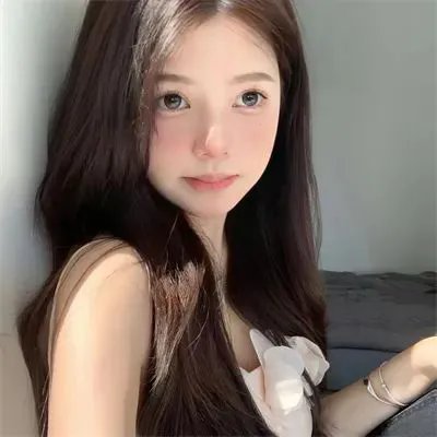 复制闪灵娇妻 封面